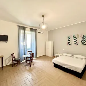 Apartment Domus Di Pupa, Naples
