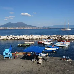 Homestay Parthenope's Nest, Naples